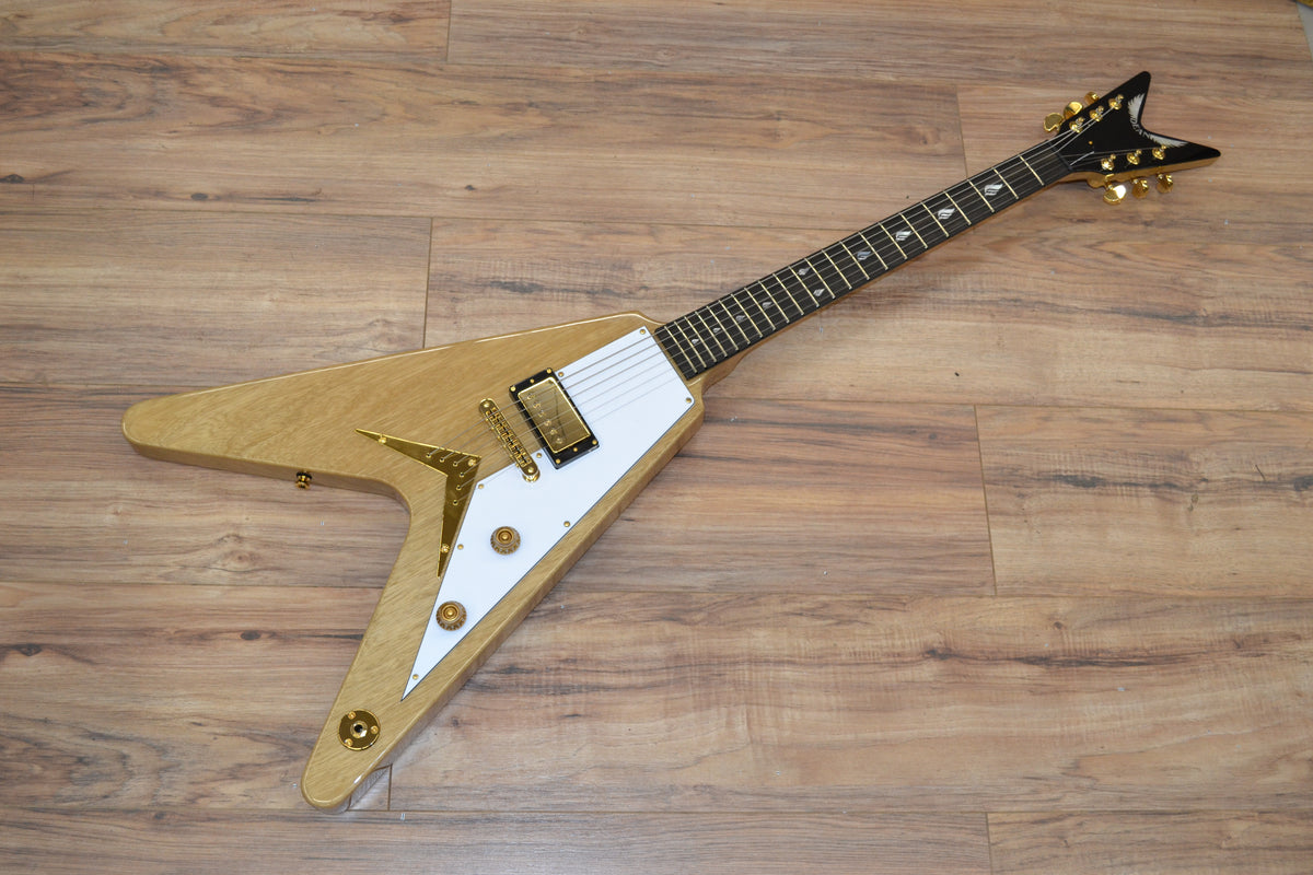Dean V Custom (2019) - ヴィンテージホワイト Dean V Custom (2019) - ヴィンテージホワイト Dean V Custom