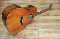 Dean Axe Spalt