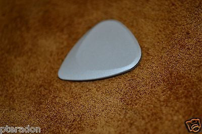Timber Tones Fusion Tones Natural Anodized Aluminum Guitar Pick,