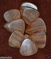 Timber Tones II Exotic Wood Guitar Pick Thai Sindora