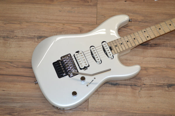 Charvel PRO-MOD SAN DIMAS® STYLE 1 HSS FR M