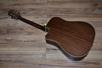 Luna Art Vintage Dreadnought Cutaway A/E - Solid Top