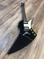 Carlino Impulse Standard Black with cream pickguard